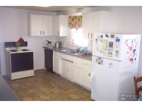 622 E 2nd Ave, Otis, CO 80743 photo 5