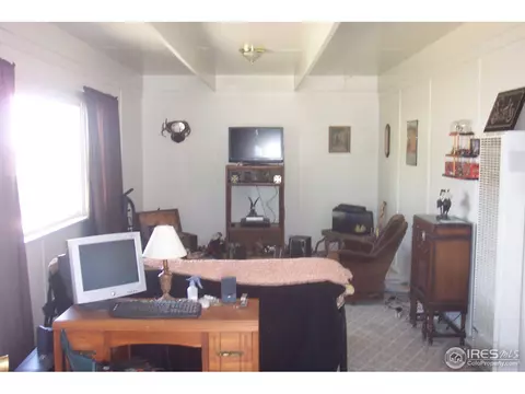 622 E 2nd Ave, Otis, CO 80743 photo 3