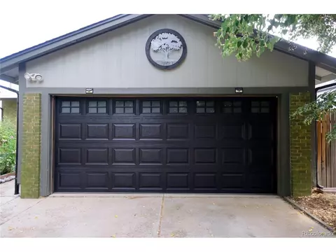 16641 E Ithaca Pl, Aurora, CO 80013 photo 2