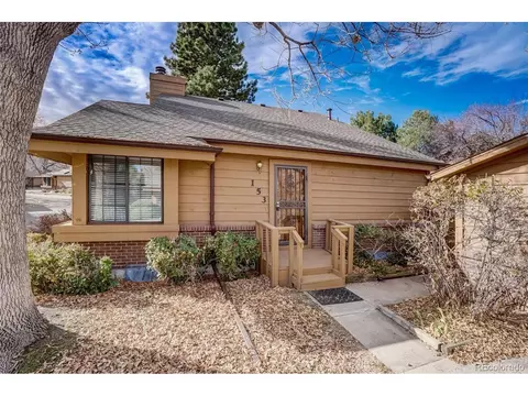 153 S Dearborn Cir, Aurora, CO 80012