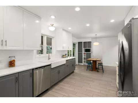 4425 Apple Way, Boulder, CO 80301 photo 13