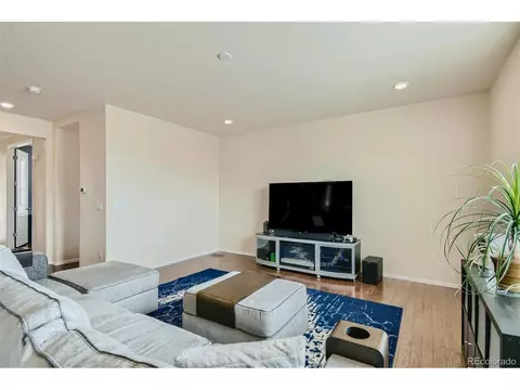 2570 E 160th Pl, Thornton, CO 80602 photo 5