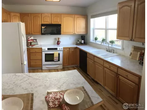 825 3rd Ave, Lyons, CO 80540 photo 7
