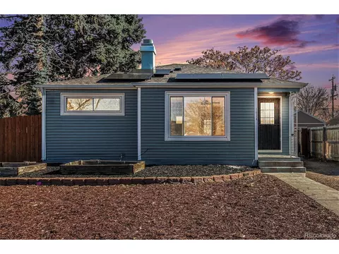 1024 Florence St, Aurora, CO 80010