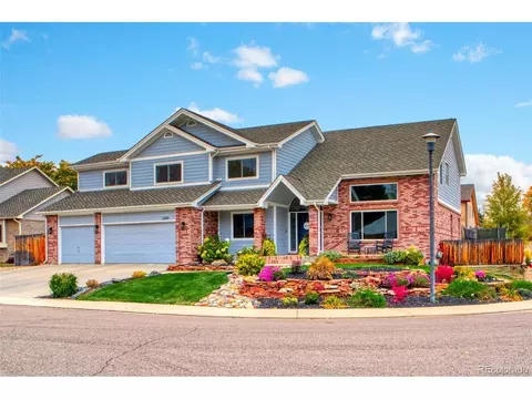 2420 Mapleton Cir, Longmont, CO 80503