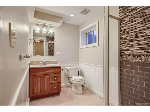3652 S Grape St, Denver, CO 80237 photo 23