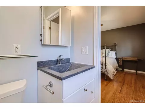 3652 S Grape St, Denver, CO 80237 photo 15