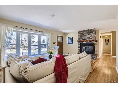3652 S Grape St, Denver, CO 80237 photo 4