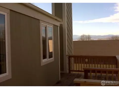 1007 Hover St, Longmont, CO 80501 photo 4