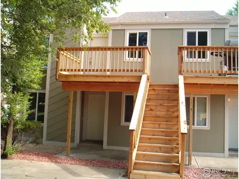 1007 Hover St, Longmont, CO 80501 photo 2