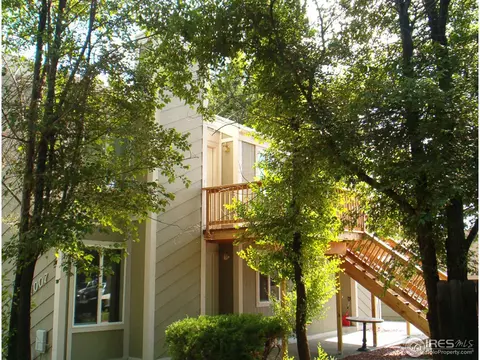 1007 Hover St, Longmont, CO 80501 photo 3