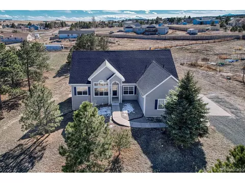 34570 Columbine Trl, Elizabeth, CO 80107