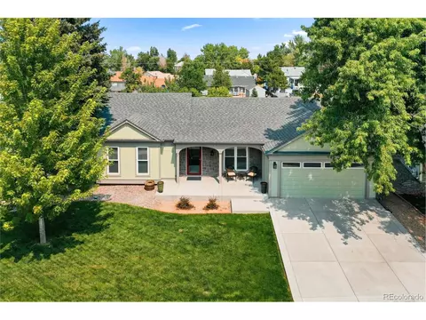 21499 E Aberdeen Dr, Centennial, CO 80015 photo 3