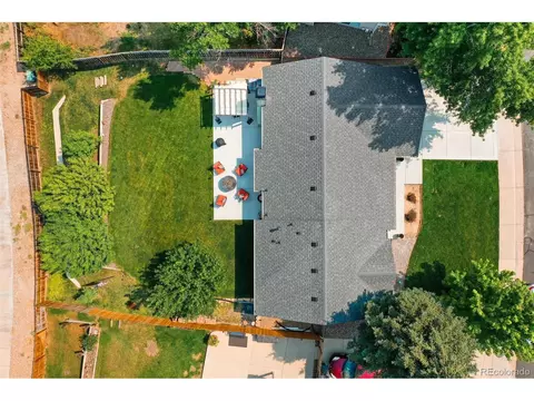 21499 E Aberdeen Dr, Centennial, CO 80015 photo 5
