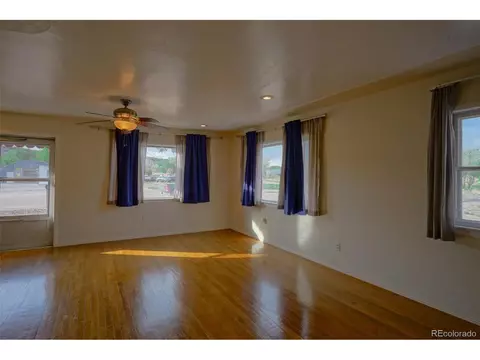 511 E 5th St, Walsenburg, CO 81089 photo 6