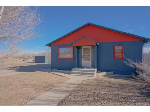 511 E 5th St, Walsenburg, CO 81089 photo 2
