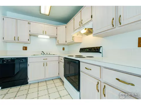 406 32nd St, Evans, CO 80620 photo 7