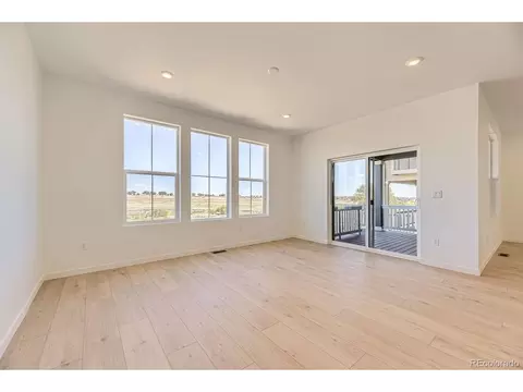 6719 Juniper Dr, Thornton, CO 80602 photo 4