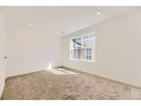 6719 Juniper Dr, Thornton, CO 80602 photo 10