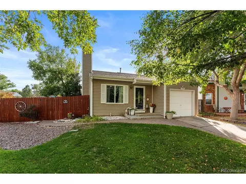 17848 E Cornell Dr, Aurora, CO 80013 photo 3