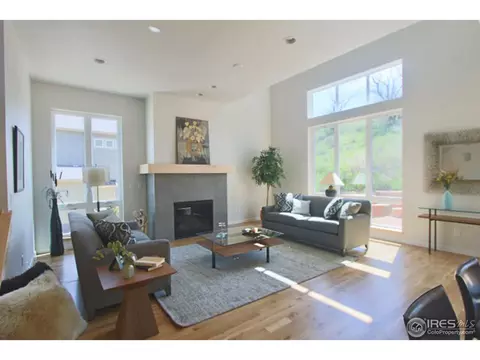 342 Mcconnell Dr, Lyons, CO 80540 photo 2