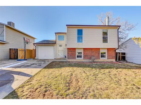 1579 S Bahama St, Aurora, CO 80017