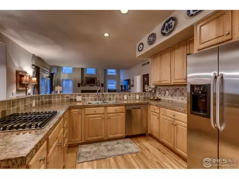 4304 S Hampton Cir, Boulder, CO 80301 photo 11