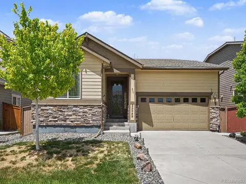 25549 E Archer Ave, Aurora, CO 80018