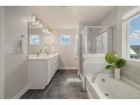 9861 E 59th Dr, Denver, CO 80238 photo 12