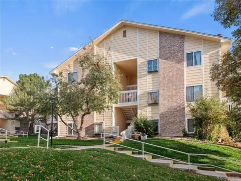 12544 E Cornell Ave #201, Aurora, CO 80014