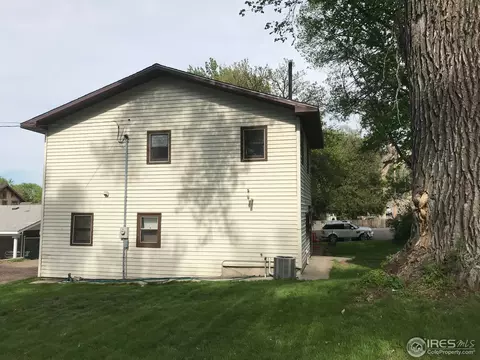 233 E 5th St, Wray, CO 80758 photo 2