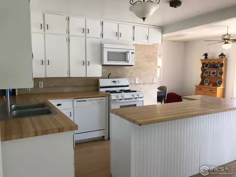 233 E 5th St, Wray, CO 80758 photo 4