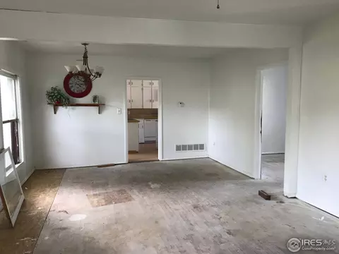 233 E 5th St, Wray, CO 80758 photo 5