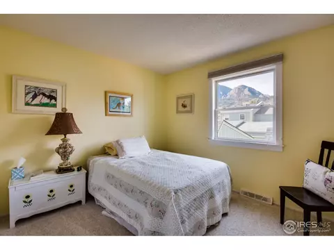 82 Benthaven Pl, Boulder, CO 80305 photo 7