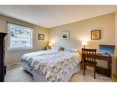 82 Benthaven Pl, Boulder, CO 80305 photo 9