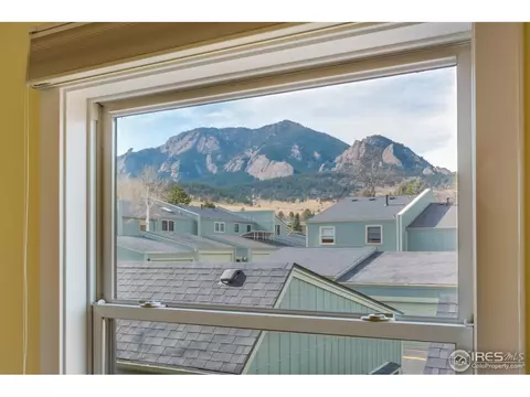 82 Benthaven Pl, Boulder, CO 80305 photo 2