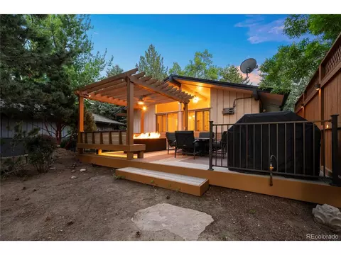 2085 S Monroe St, Denver, CO 80210