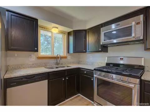 7331 Upham Ct, Arvada, CO 80003 photo 2