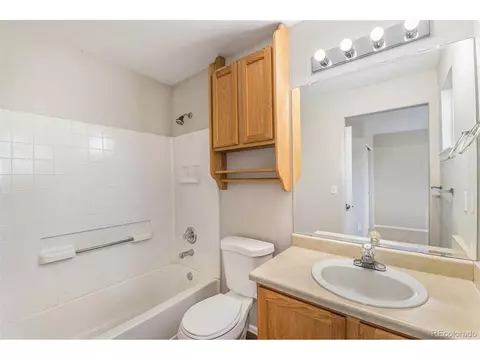 14354 E 47th Dr, Denver, CO 80239 photo 6