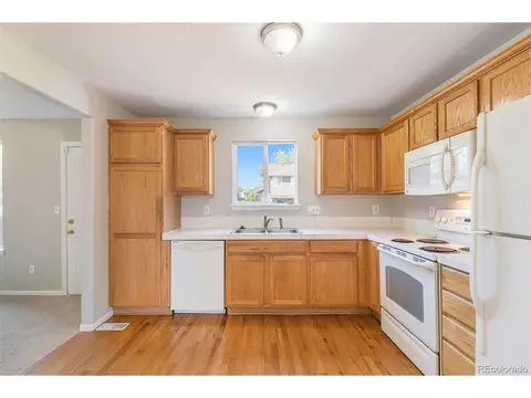 14354 E 47th Dr, Denver, CO 80239 photo 4
