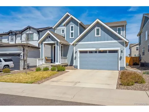 27837 E 8th Ave, Aurora, CO 80018 photo 2