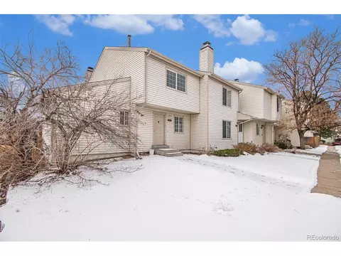 4232 S Mobile Cir #E, Aurora, CO 80013 photo 1