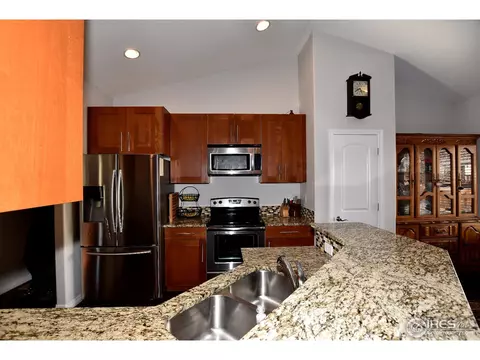 301 Dee Rd, Johnstown, CO 80534 photo 12