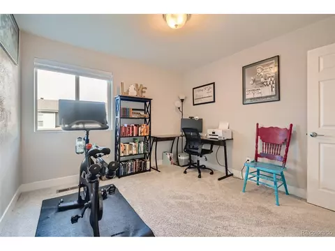 16165 E Warner Dr, Denver, CO 80239 photo 21
