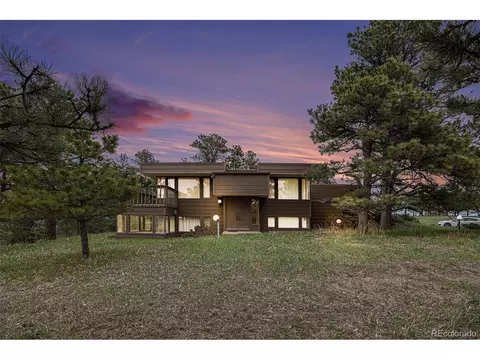 22453 Hillcrest Cir, Golden, CO 80401