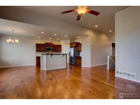11383 Charles St, Longmont, CO 80504 photo 6