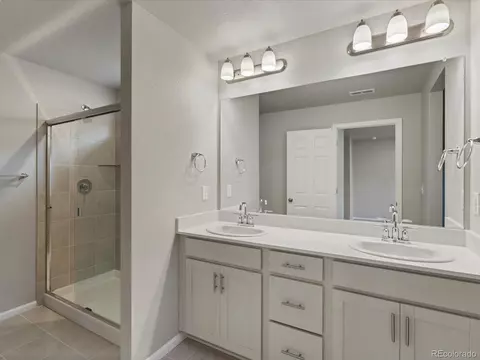 22261 E 7th Pl, Aurora, CO 80018 photo 10