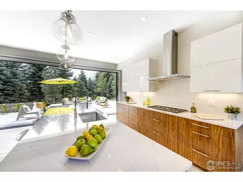 390 Linden Ave, Boulder, CO 80304 photo 16