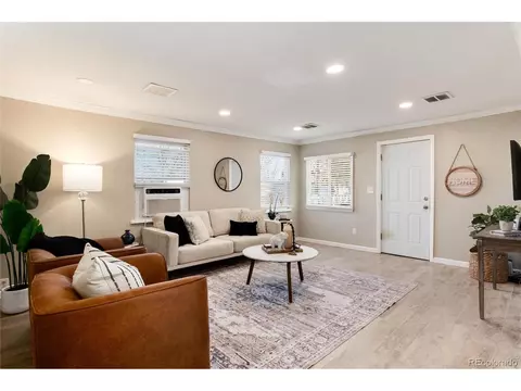 377 Stuart St, Denver, CO 80219 photo 11