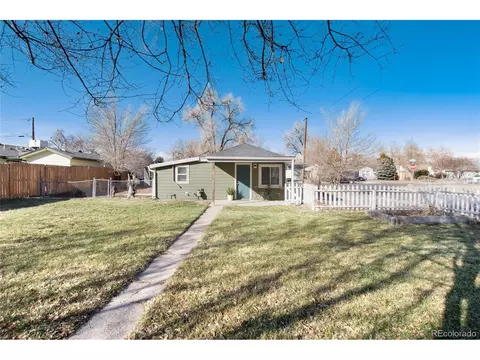 377 Stuart St, Denver, CO 80219 photo 2